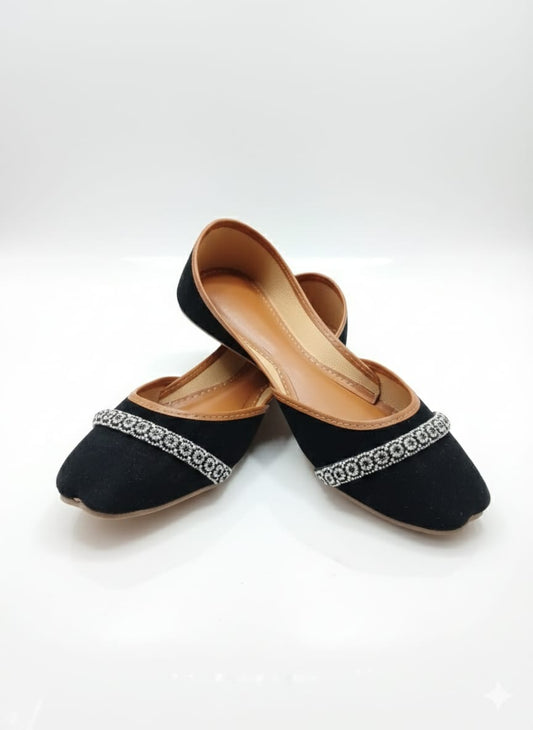 Royal Black Hand-Embellished Khussa – Signature Silver Zari & Beadwork